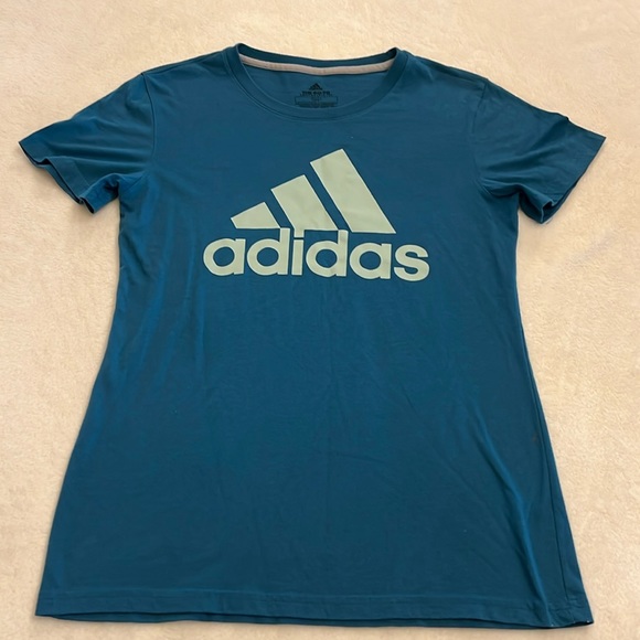 Adidas the go to performance‎ tee - Picture 1 of 9